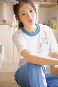 王亮李美诗